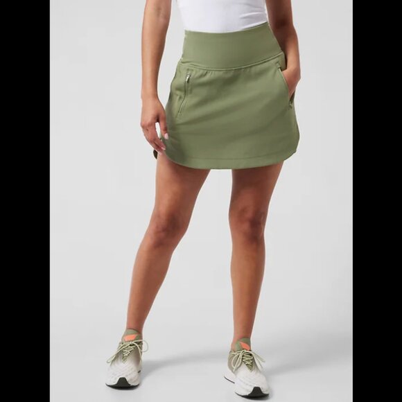 Athleta Olive Green Fairway High Rise Golf 16 Skort - Size M - Picture 1 of 10
